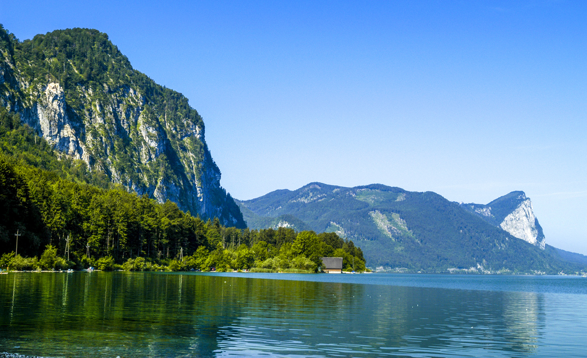 Der Mondsee im Salzkammergut - Badeurlaub und Wassersport