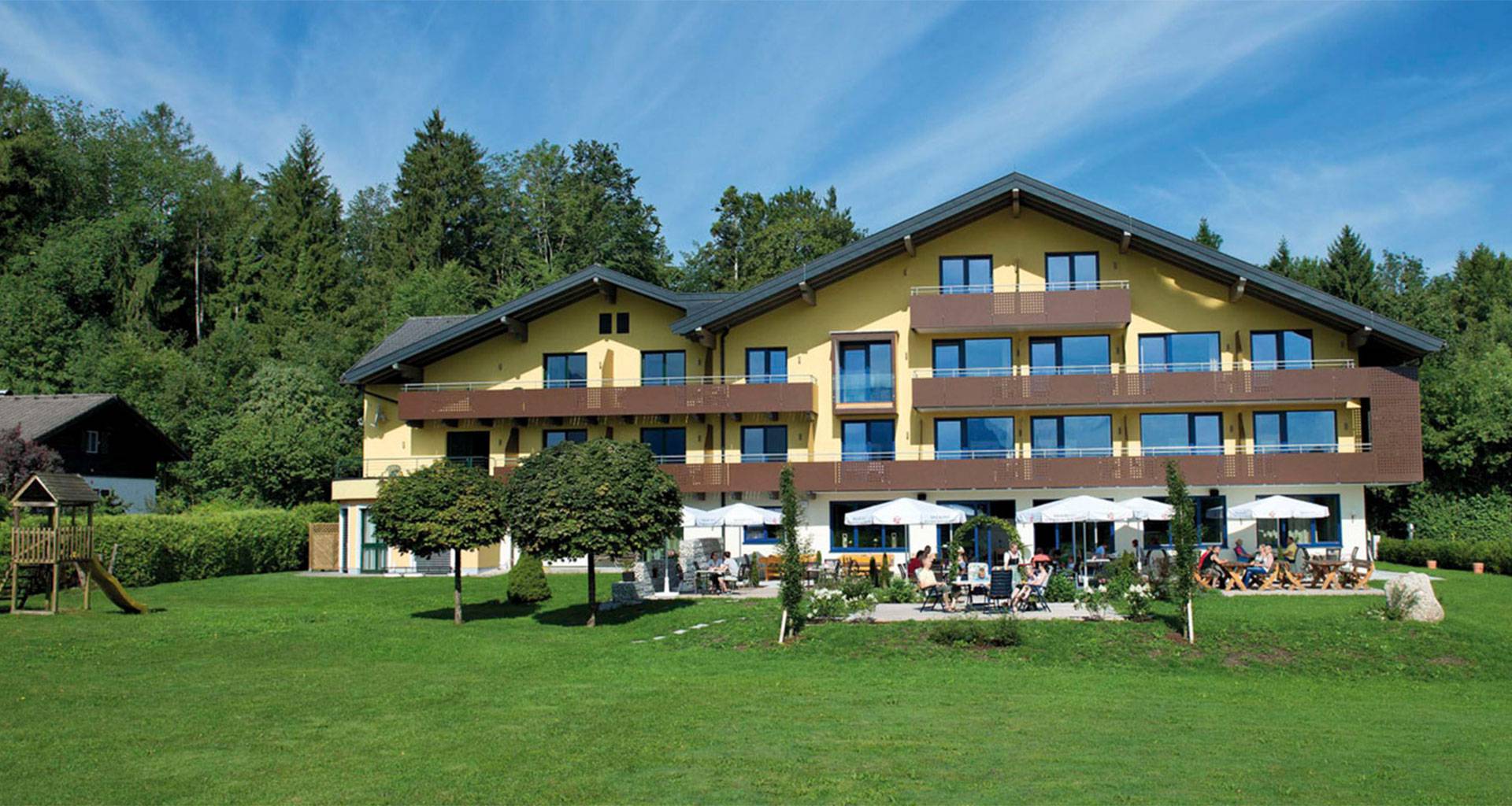 Familien-Badeurlaub am Wolfgangsee im Hotel Aberseehof